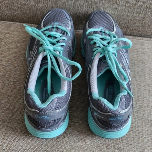 Sketchers Tone-ups Gray and Teal Women's Athletic Shoes size 9 - Picture 3 of 6